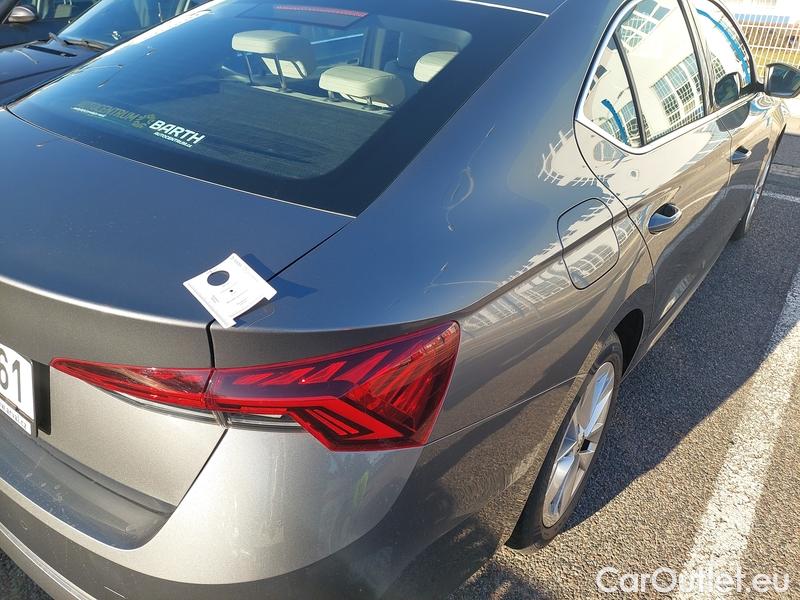  Skoda  Octavia  Lim. (NX3)(2020)  1.5TSI 110 Style 5d #12