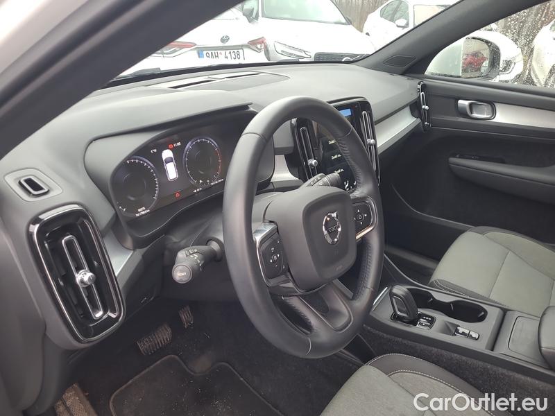  Volvo  XC 40  (2017->) XC40 B4 Momemntum Pro AT #11