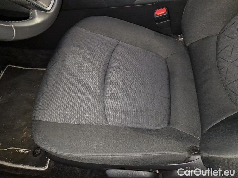  Toyota  RAV4  2019  2.5 Hyb Comfort 4WD AT #7