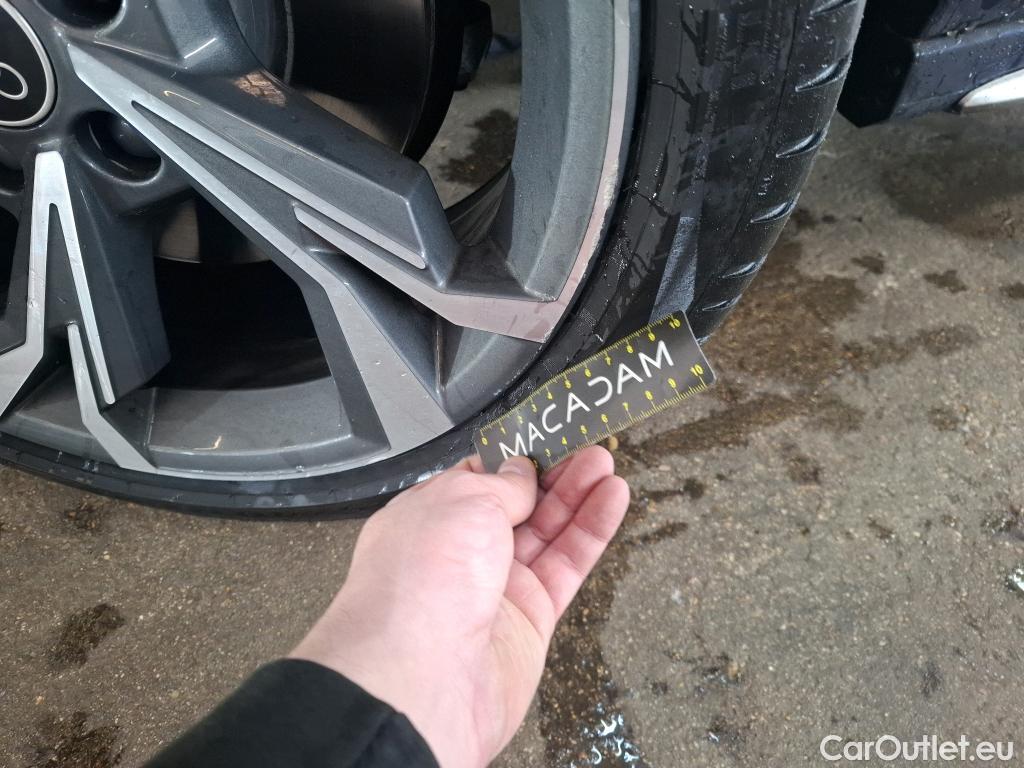  Audi  A3 AUDI  Sportback / 2020 / 5P / Berline 35 TFSI 150 MHEV S Tronic S Line #19