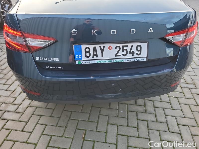  Skoda  Superb  (3V3)(2015) Supe.FL2.0TDI 110 Ambition AT #11