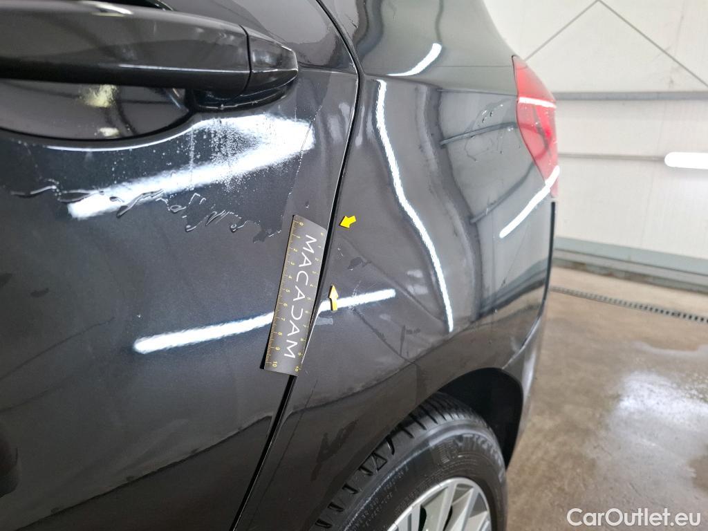  Bmw  Serie 2 BMW  Active Tourer / 2018 / 5P / monospace 225xe Luxury Auto #27