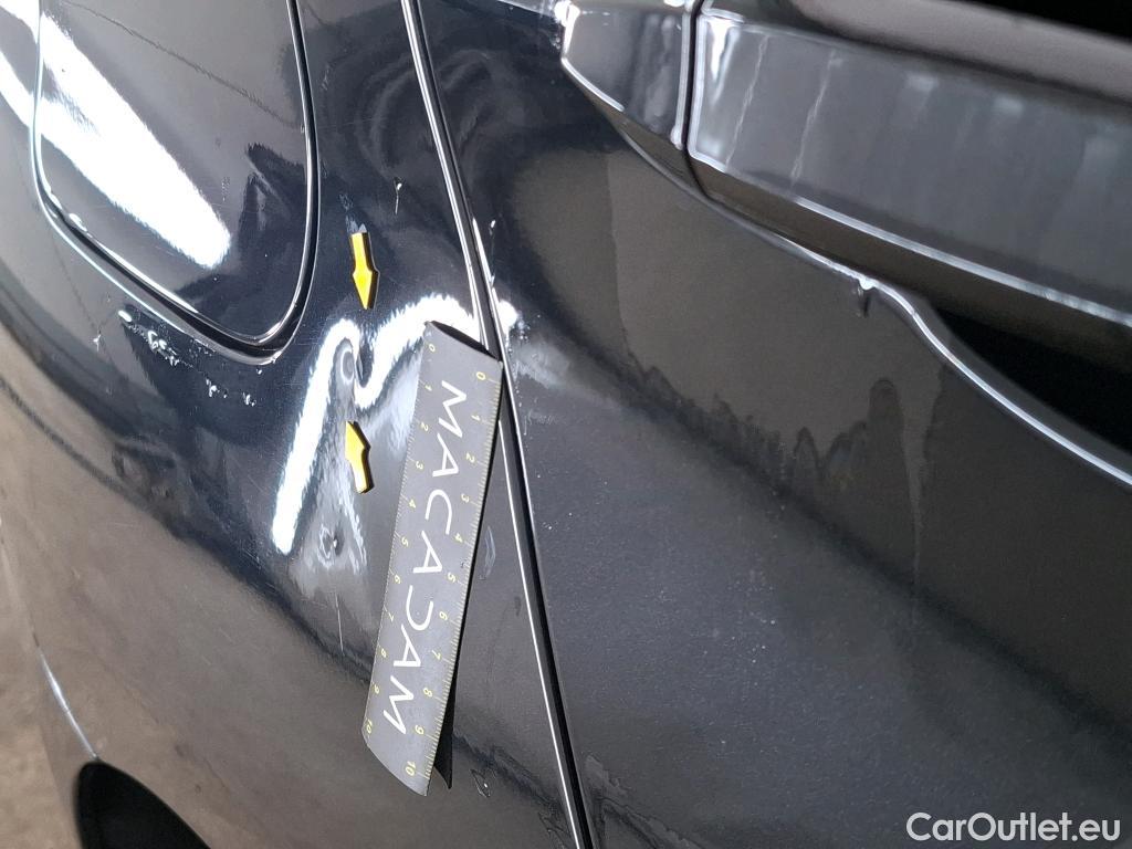  Bmw  Serie 2 BMW  Active Tourer / 2018 / 5P / monospace 225xe Luxury Auto #33