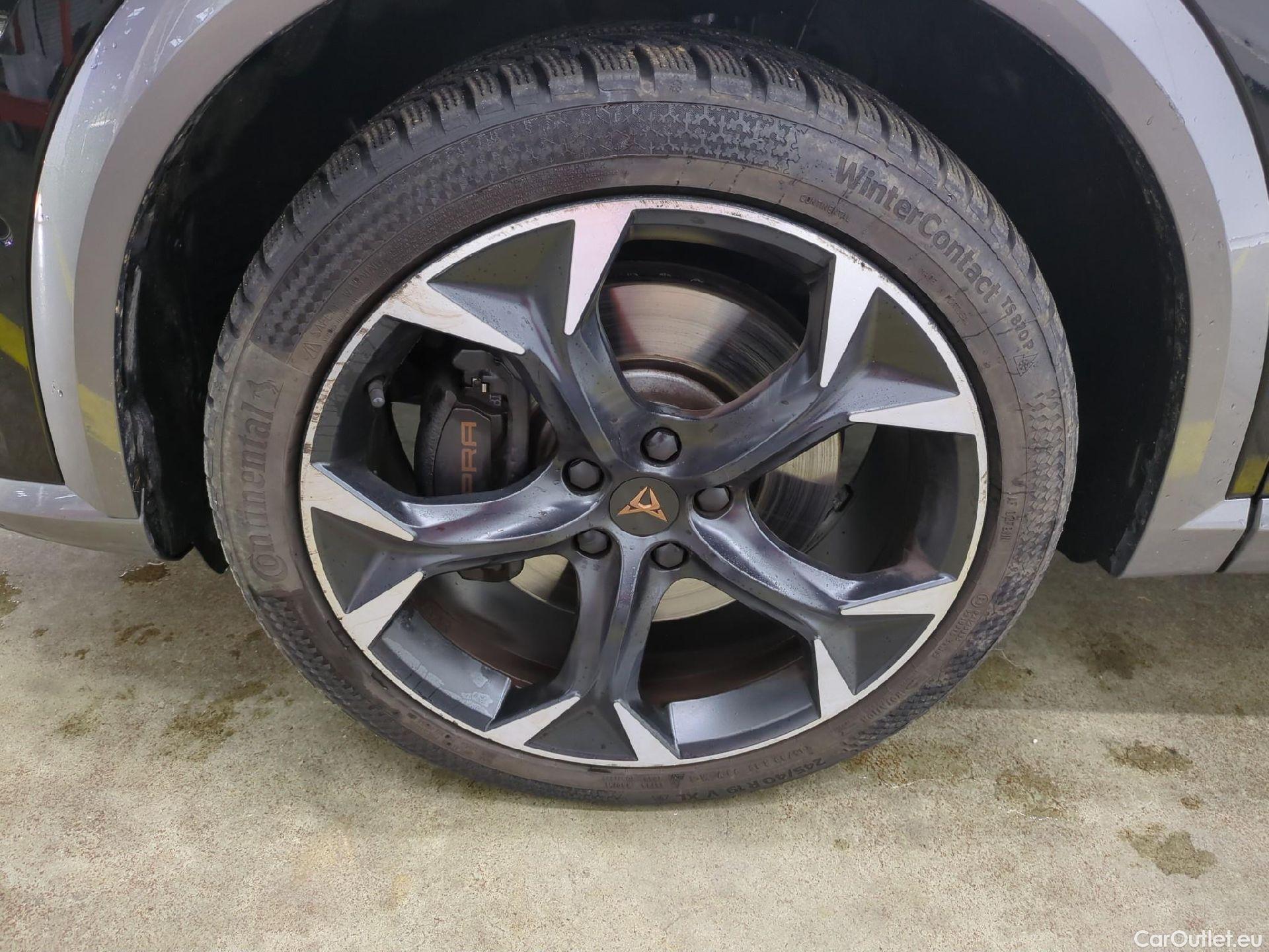  Cupra  Formentor CUPRA  / 2020 / 5P / SUV 1.4 e-HYBRID 245ch DSG6 VZ #4