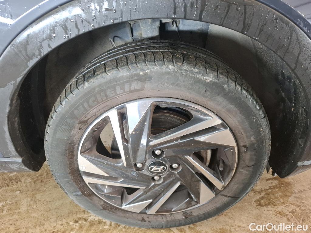  Hyundai  Bayon HYUNDAI  2021 5P SUV 10 TGDI 100 HYBRID 48V INTUITIVE #12