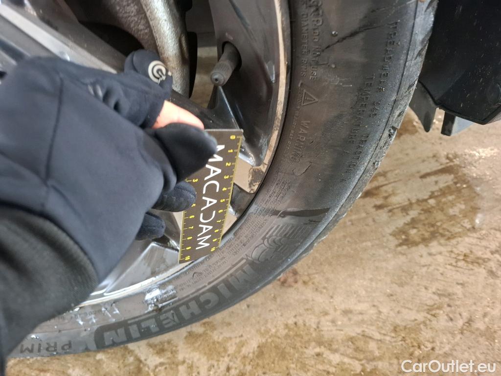  Hyundai  Bayon HYUNDAI  2021 5P SUV 10 TGDI 100 HYBRID 48V INTUITIVE #14