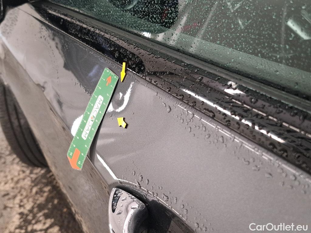  Mercedes  E-Klasse MERCEDES-BENZ Classe E Berline / 2020 / 4P / Berline 2.0 E 300 E AMG LINE AUTO #4