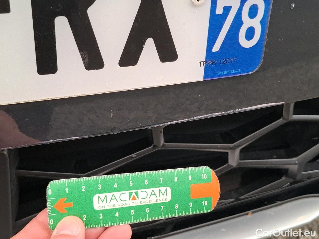  KIA  Sportage KIA  / 2021 / 5P / SUV 1.6 T-GDI 150 MHEV DCT7 GT-LINE PREMIUM #24