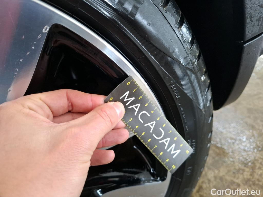  Mini  Mini   / 2014 / 3P / Berline Cooper SE Finition Yours 184 ch BVA #13