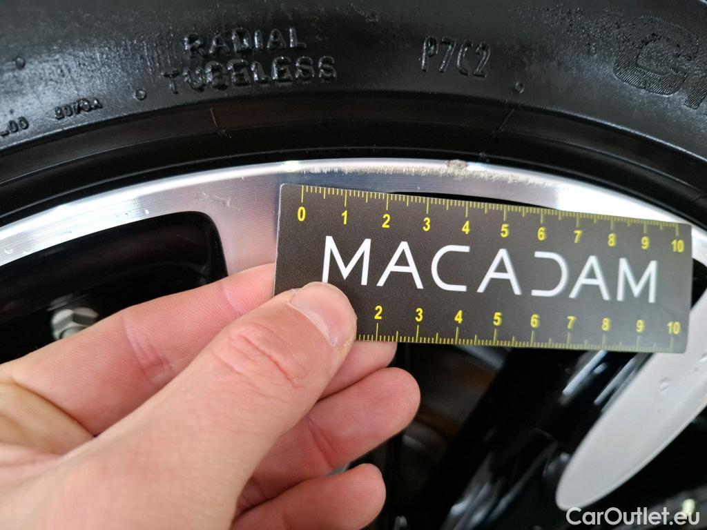  Mini  Mini   / 2014 / 3P / Berline Cooper SE Finition Yours 184 ch BVA #25