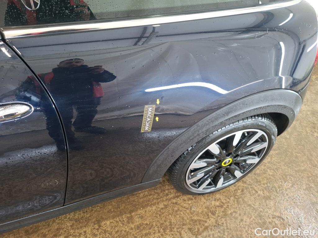  Mini  Mini   / 2014 / 3P / Berline Cooper SE Finition Yours 184 ch BVA #19