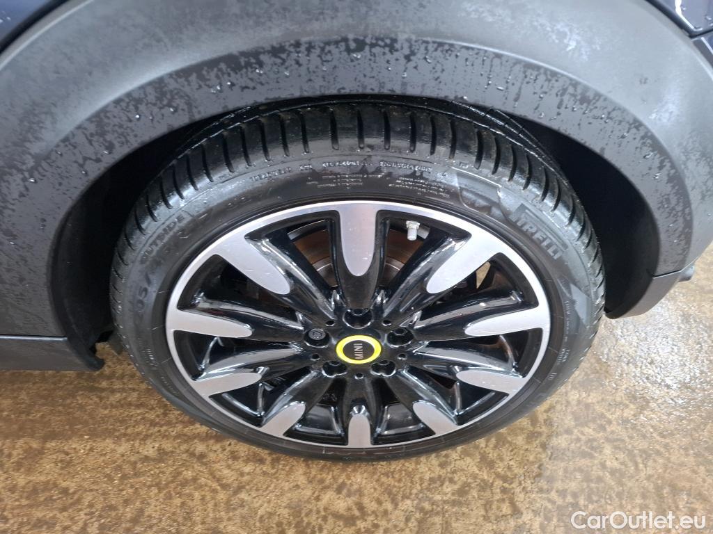  Mini  Mini   / 2014 / 3P / Berline Cooper SE Finition Yours 184 ch BVA #9