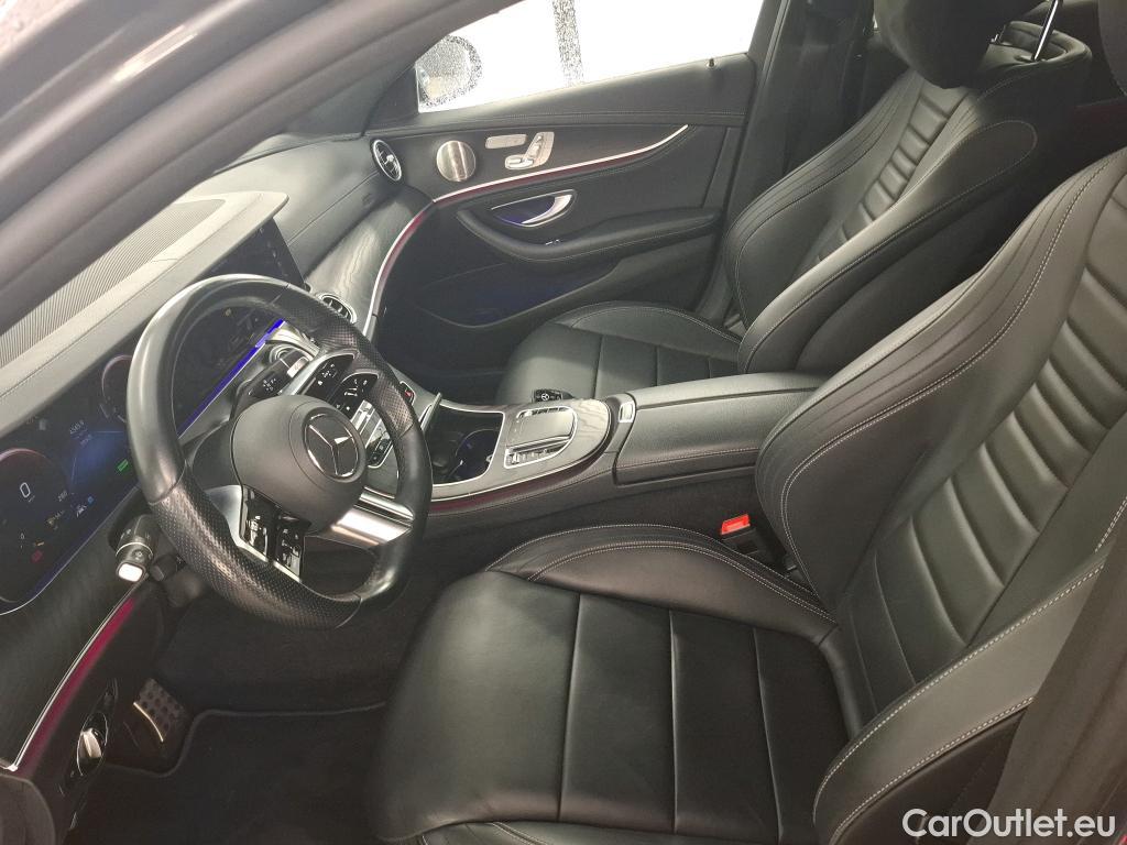  Mercedes  E-Klasse MERCEDES-BENZ Classe E Berline / 2020 / 4P / Berline 2.0 E 300 E AMG LINE AUTO #52