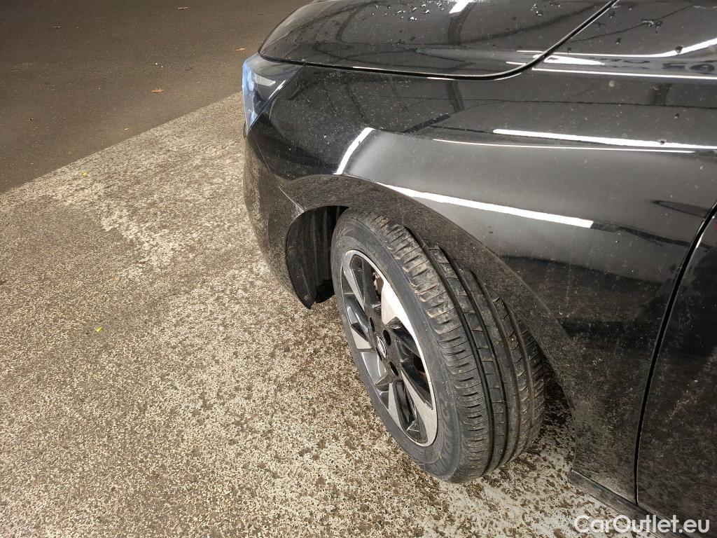  Opel  Corsa  F e Elegance Business 50kWh BVA #13