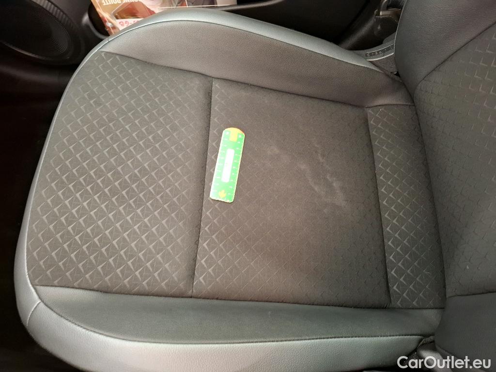  Nissan  Juke NISSAN   2019  5P  Crossover Hybrid 143 Business+ #24