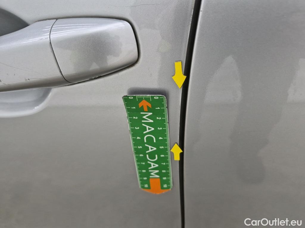  Renault  Clio  V Business 1.6 E-TECH Hybrid 140CV BVA6 E6d #75