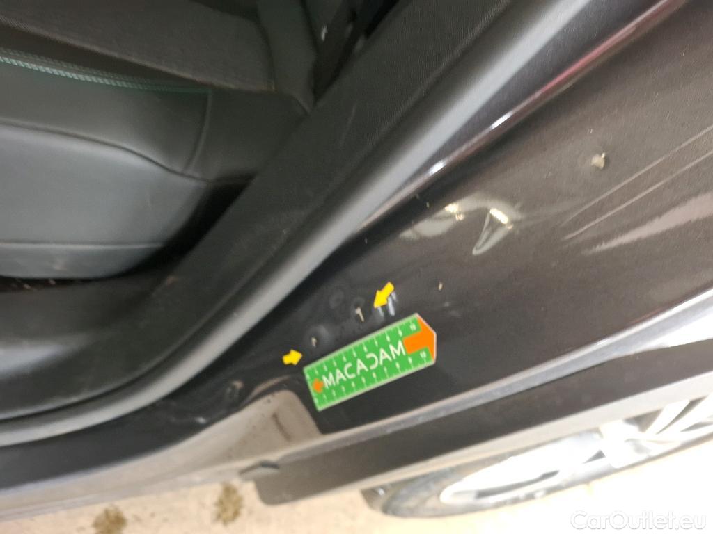  Peugeot  3008 PEUGEOT   2020  5P  SUV 16 HYBRID 225 EEAT8 Allure Pack #5