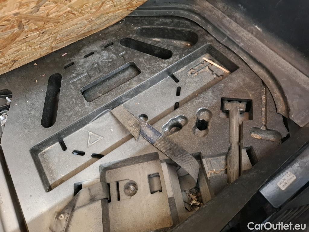  Renault  Clio  V Business Réversible 1.6 E-TECH Hybrid 140CV BVA6 E6d / TRANSFO VP/VF #53