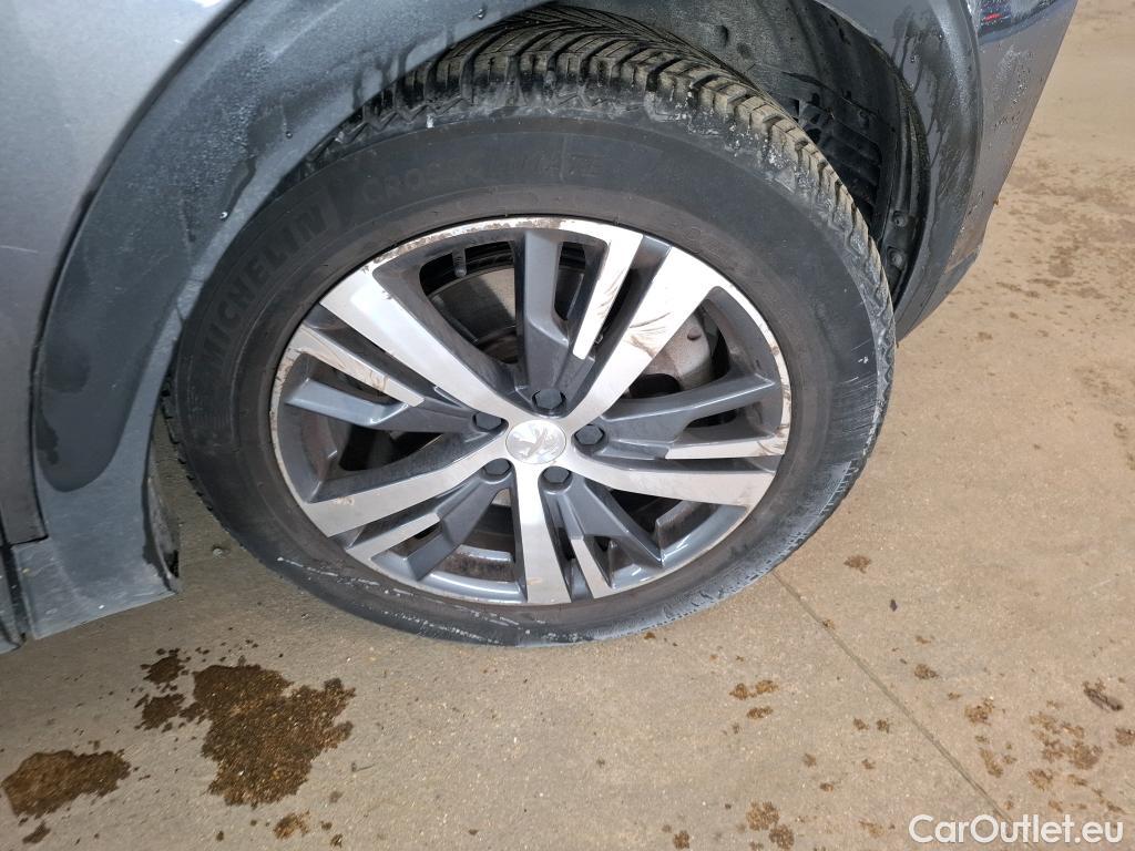  Peugeot  3008 PEUGEOT   2020  5P  SUV 16 HYBRID 225 EEAT8 Allure Pack #28