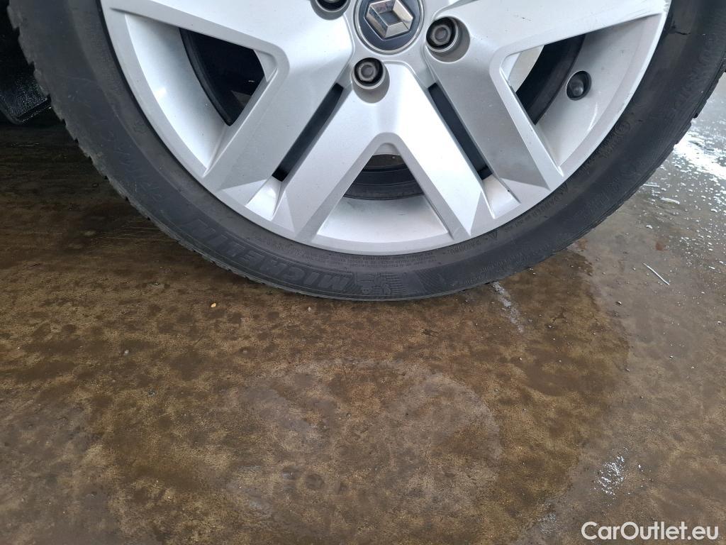  Renault  Clio  V Business Réversible 1.6 E-TECH Hybrid 140CV BVA6 E6d / TRANSFO VP/VF #34