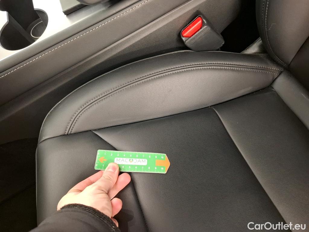  Tesla  Model Y TESLA  / 2020 / 5P / SUV Grande Autonomie RWD #20