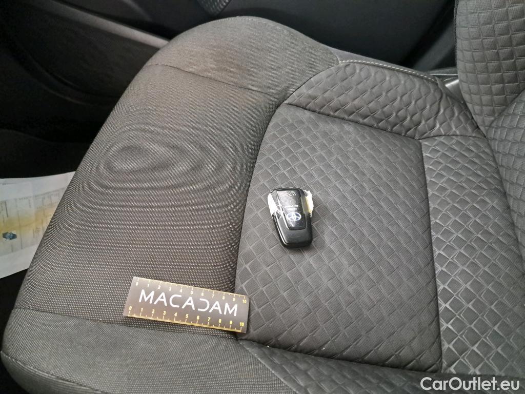  Toyota  C-HR TOYOTA  / 2016 / 5P / SUV 1.8 Hybride 122 Dynamic Business Beyond #10