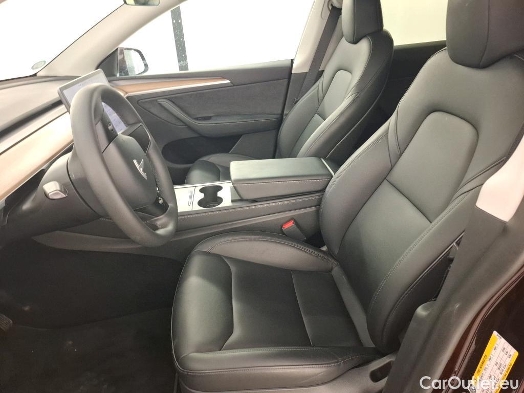  Tesla  Model Y TESLA  / 2020 / 5P / SUV Grande Autonomie RWD #19