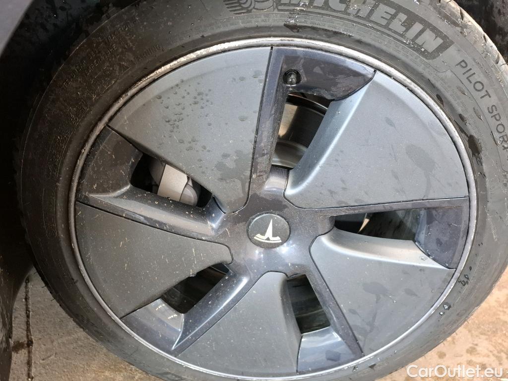  Tesla  Model 3 TESLA  / 2018 / 4P / Berline Grande Autonomie Dual Motor AWD #19