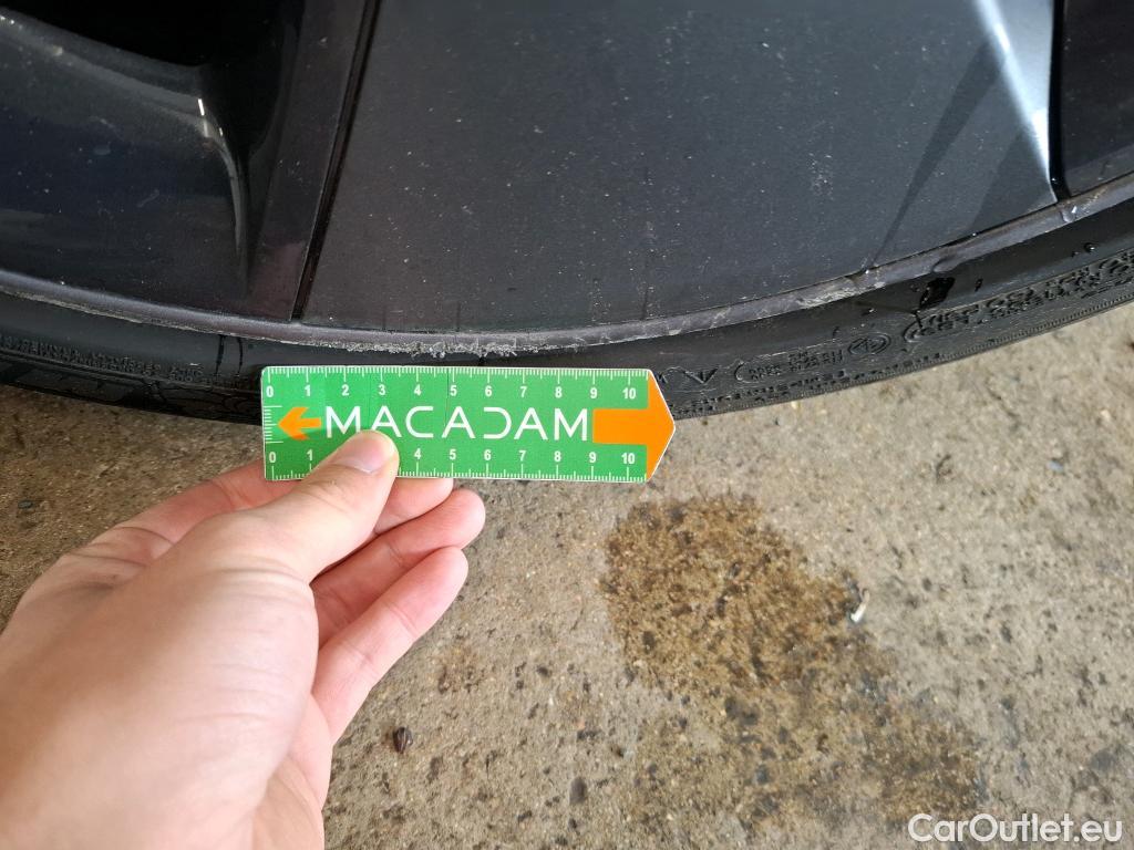  Tesla  Model 3 TESLA  / 2018 / 4P / Berline Grande Autonomie Dual Motor AWD #7