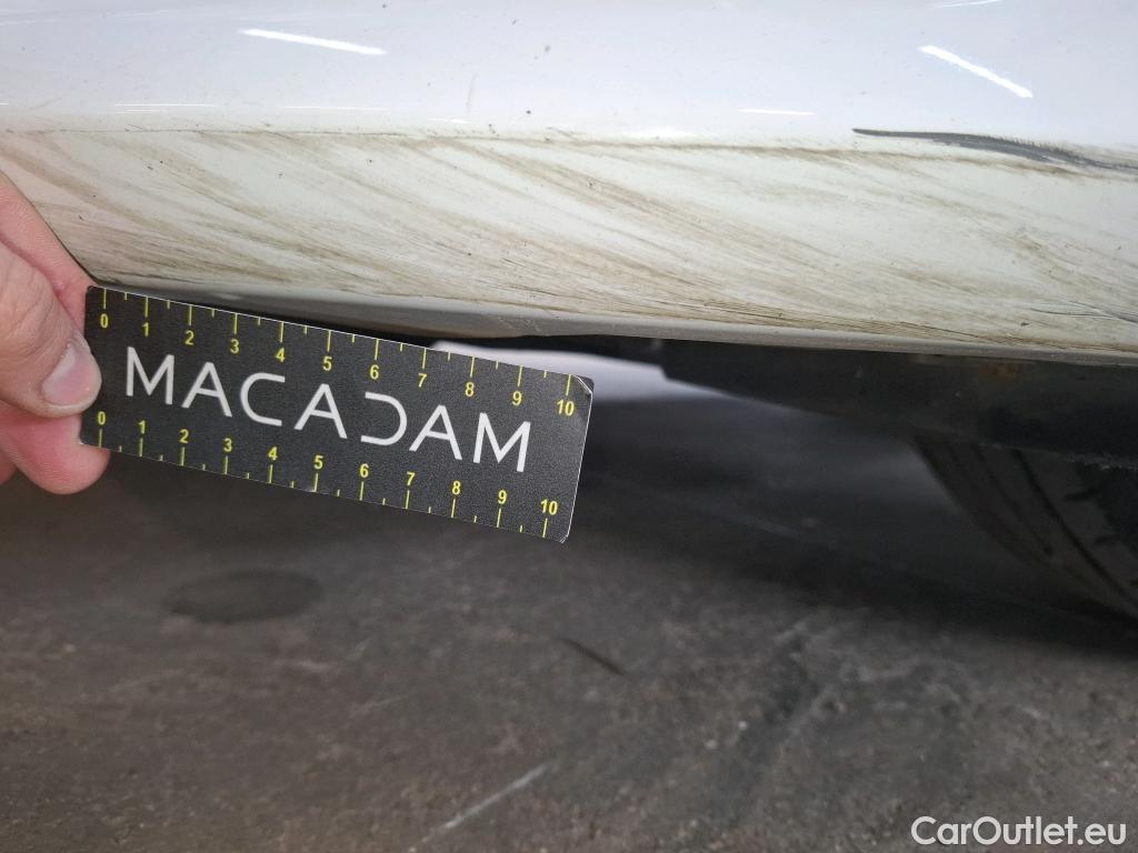  Toyota  Yaris TOYOTA  Hybride / 2019 / 5P / Berline Hybride 116h Dynamic Business Beyond Zer #14