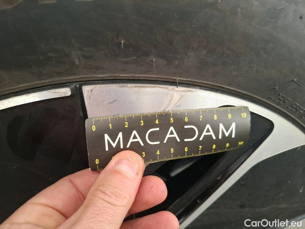  Volkswagen  ID.4 VOLKSWAGEN  / 2020 / 5P / SUV 77 kWh Pro 286 Life Max #4