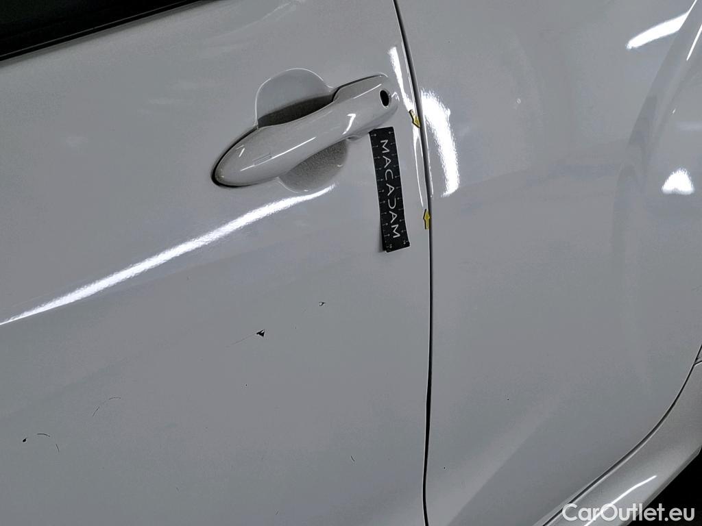  Toyota  Yaris TOYOTA  Hybride / 2019 / 5P / Berline Hybride 116h Dynamic Business Beyond Zer #3