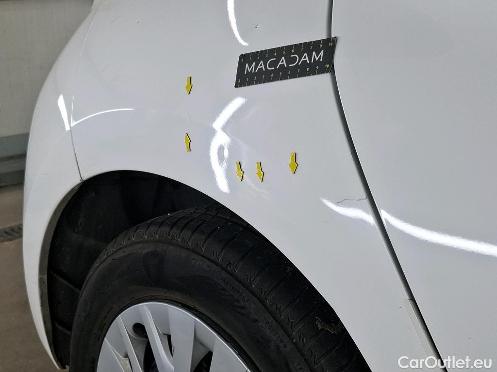  Toyota  Yaris TOYOTA  Hybride / 2019 / 5P / Berline Hybride 116h Dynamic Business Beyond Zer #8