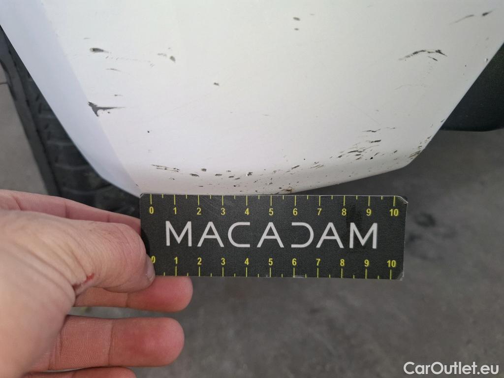  Toyota  Yaris TOYOTA  Hybride / 2019 / 5P / Berline Hybride 116h Dynamic Business Beyond Zer #37