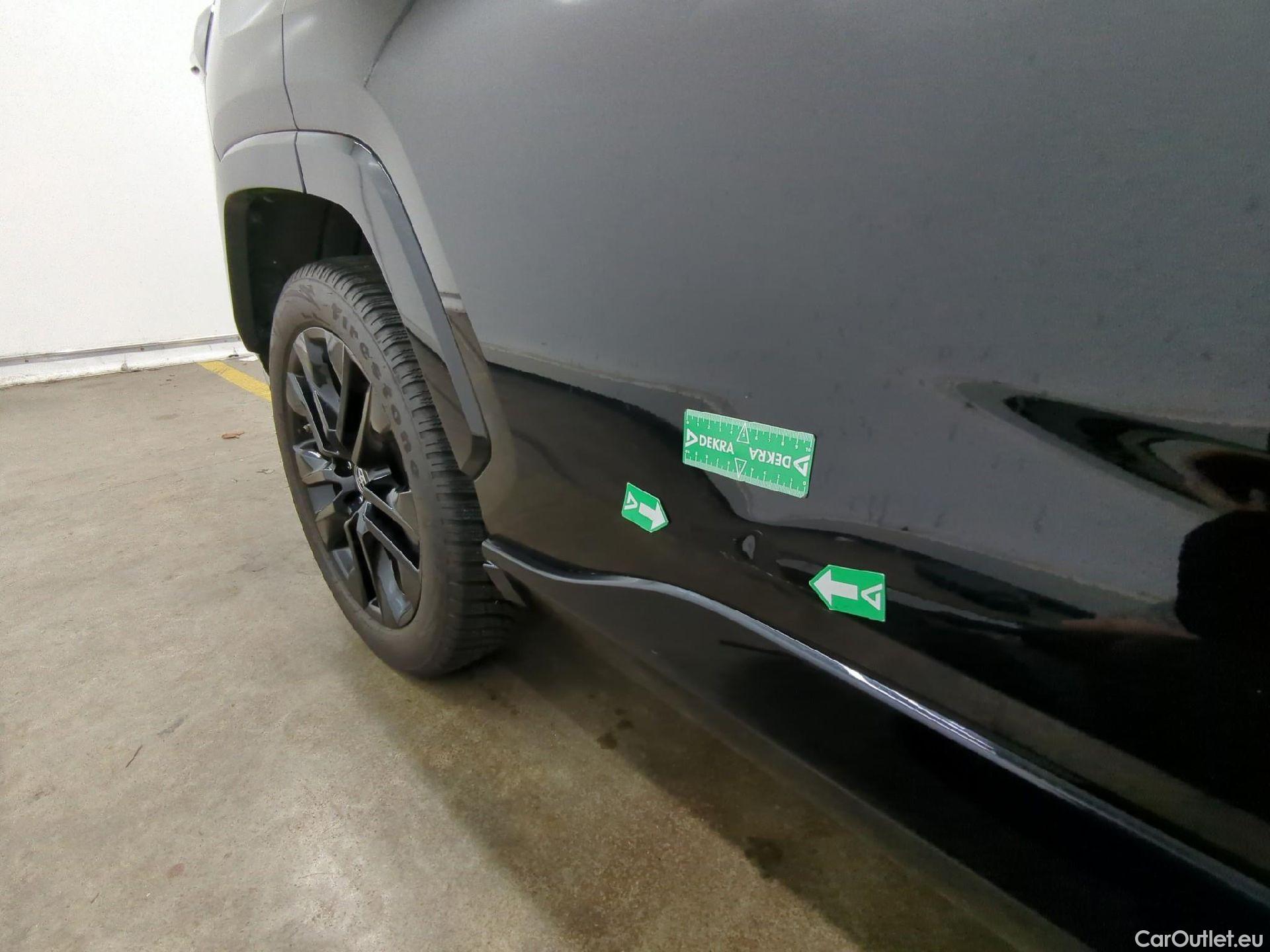  Toyota  RAV4 TOYOTA  Hybride / 2017 / 5P / SUV Hybride AWD 222ch Black Edition #12