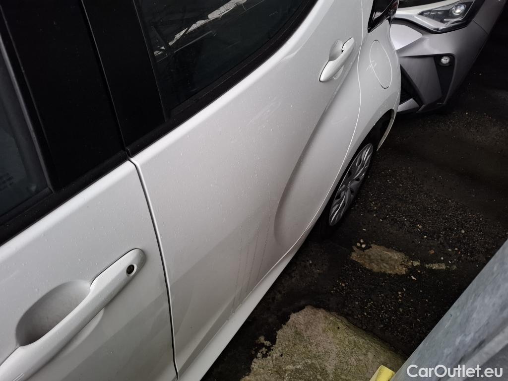  Toyota  Yaris TOYOTA  Hybride / 2019 / 5P / Berline Hybride 116h Dynamic Business Beyond Zer #73