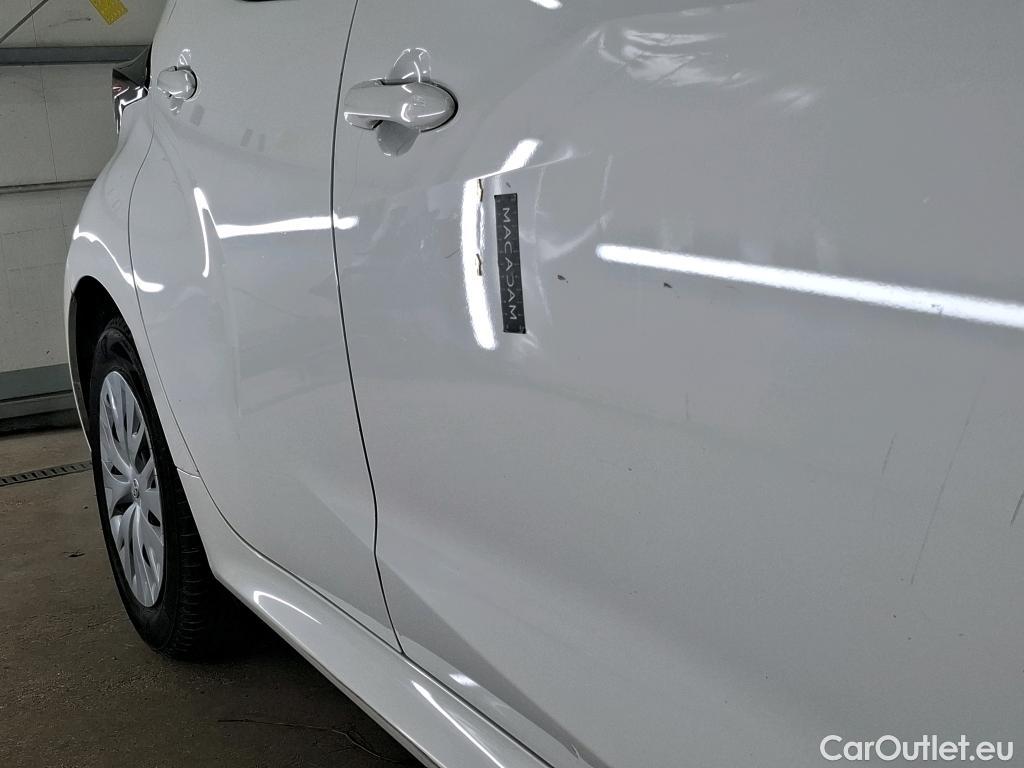  Toyota  Yaris TOYOTA  Hybride / 2019 / 5P / Berline Hybride 116h Dynamic Business Beyond Zer #56