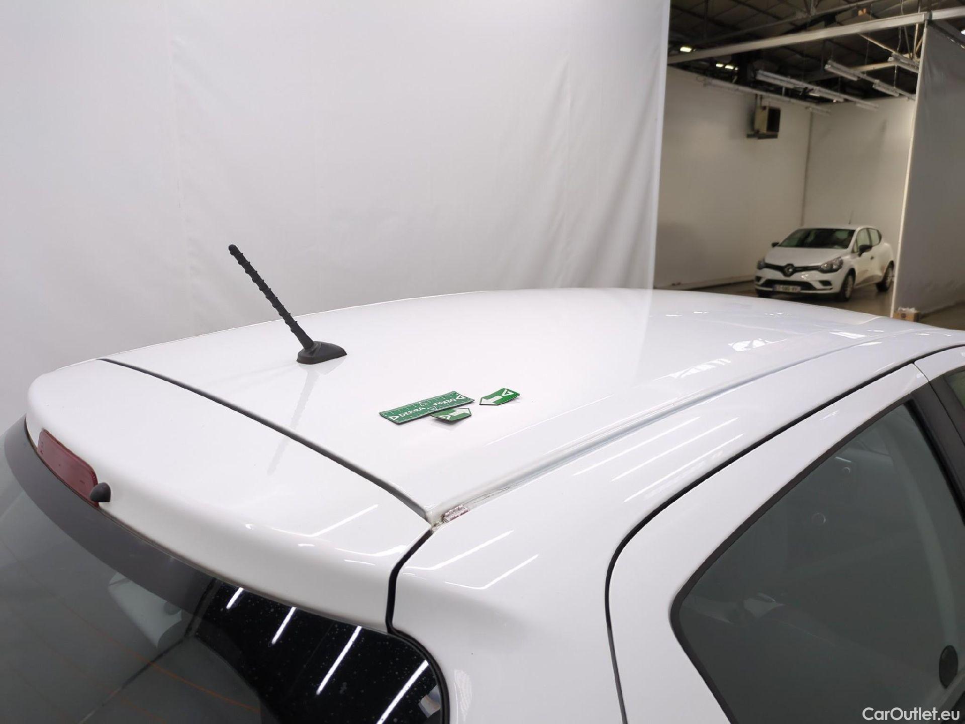  Toyota  Yaris TOYOTA  Hybride / 2017 / 5P / Berline 1.5 VVT-I HYBRID France Business #10