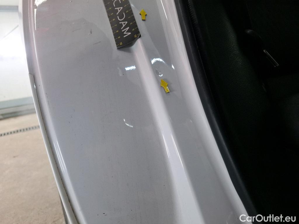  Toyota  Yaris TOYOTA  Hybride / 2019 / 5P / Berline Hybride 116h Dynamic Business Beyond Zer #44