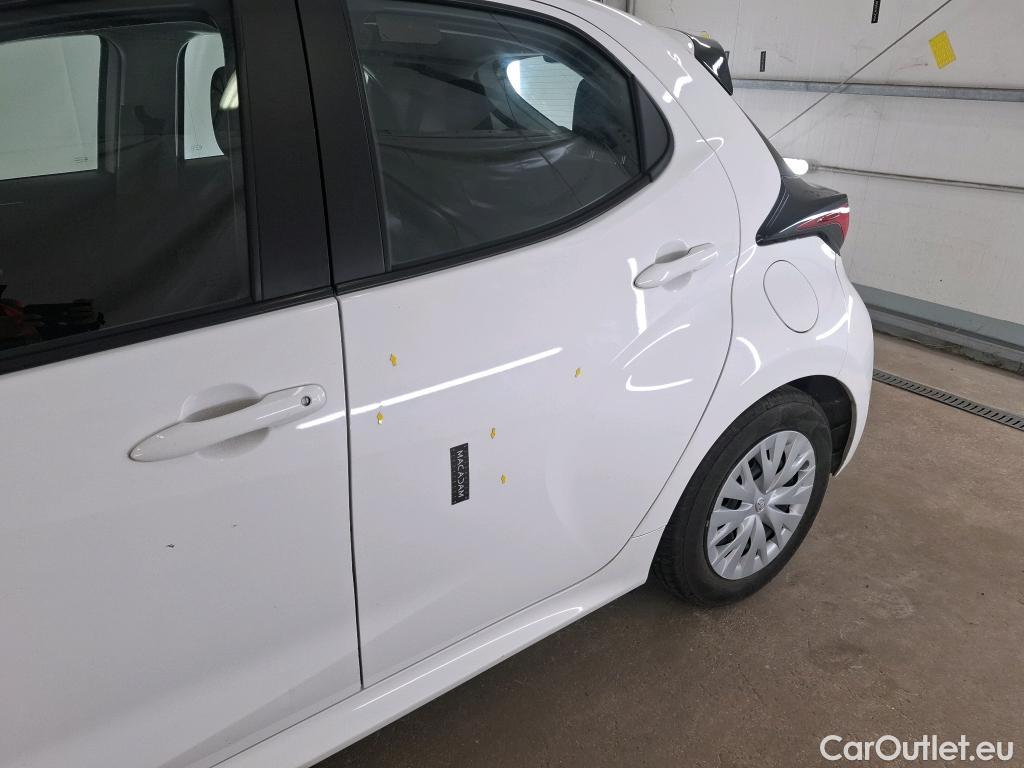  Toyota  Yaris TOYOTA  Hybride / 2019 / 5P / Berline Hybride 116h Dynamic Business Beyond Zer #64