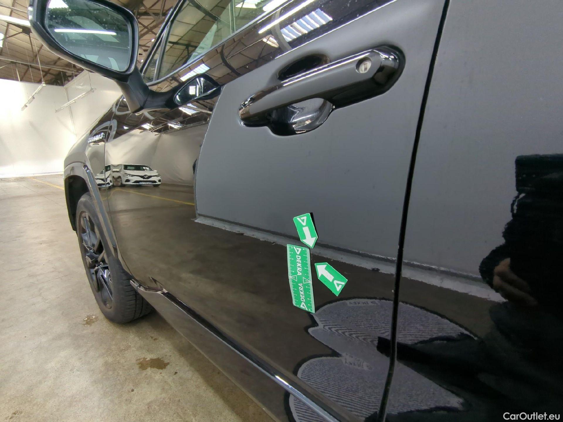  Toyota  RAV4 TOYOTA  Hybride / 2017 / 5P / SUV Hybride AWD 222ch Black Edition #23