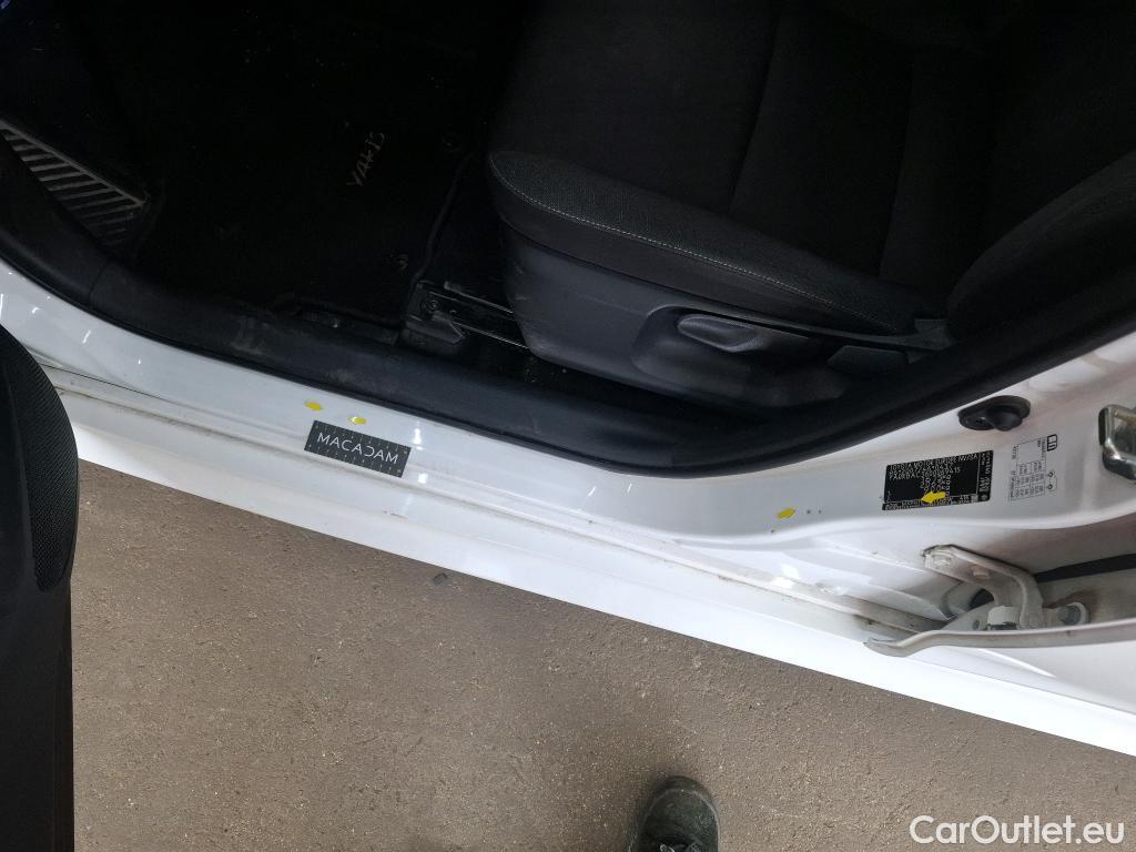  Toyota  Yaris TOYOTA  Hybride / 2019 / 5P / Berline Hybride 116h Dynamic Business Beyond Zer #30