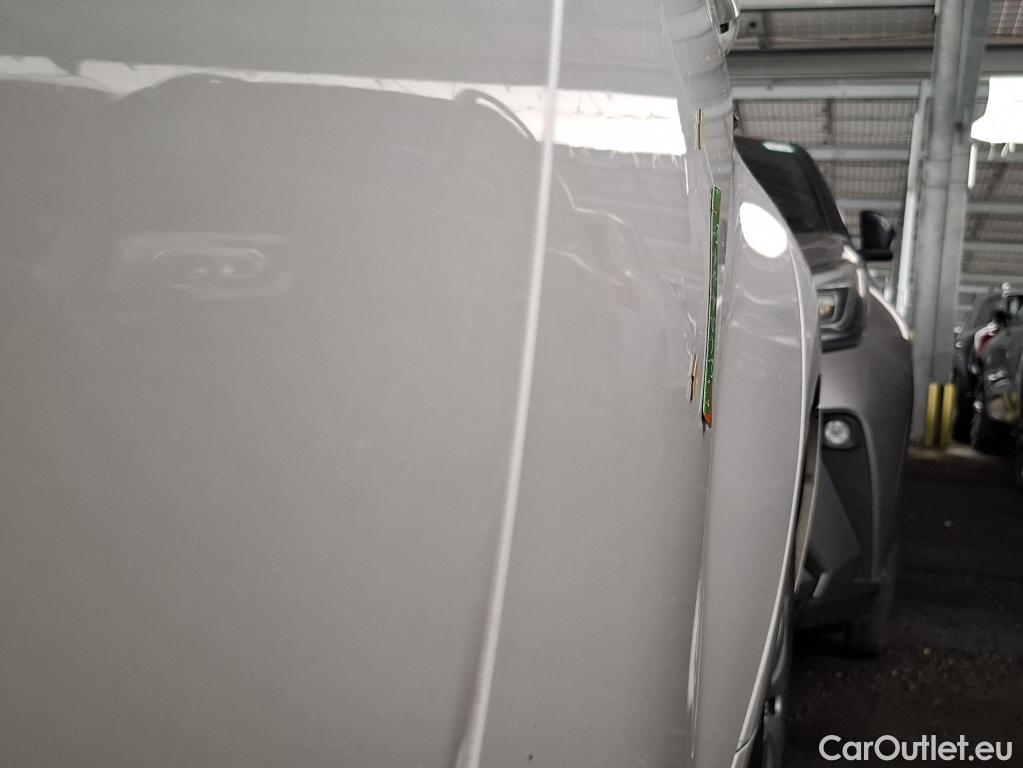  Toyota  Yaris TOYOTA  Hybride / 2019 / 5P / Berline Hybride 116h Dynamic Business Beyond Zer #75