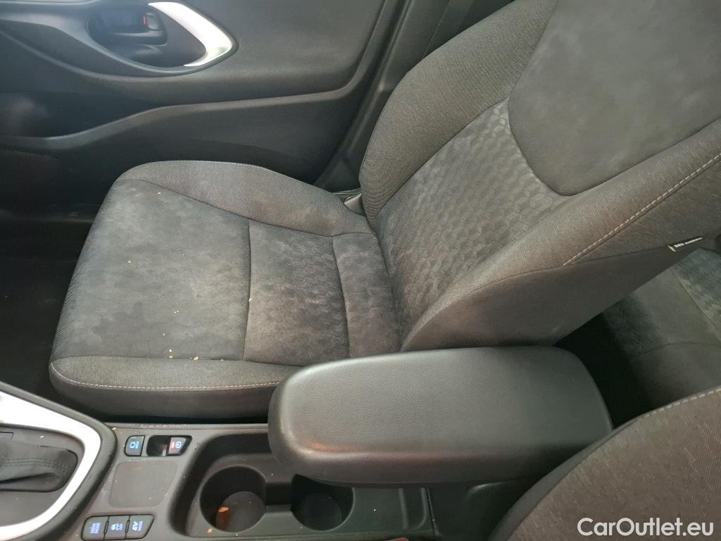  Toyota  Yaris TOYOTA  Hybride / 2019 / 5P / Berline Hybride 116h Dynamic Business Beyond Zer #62