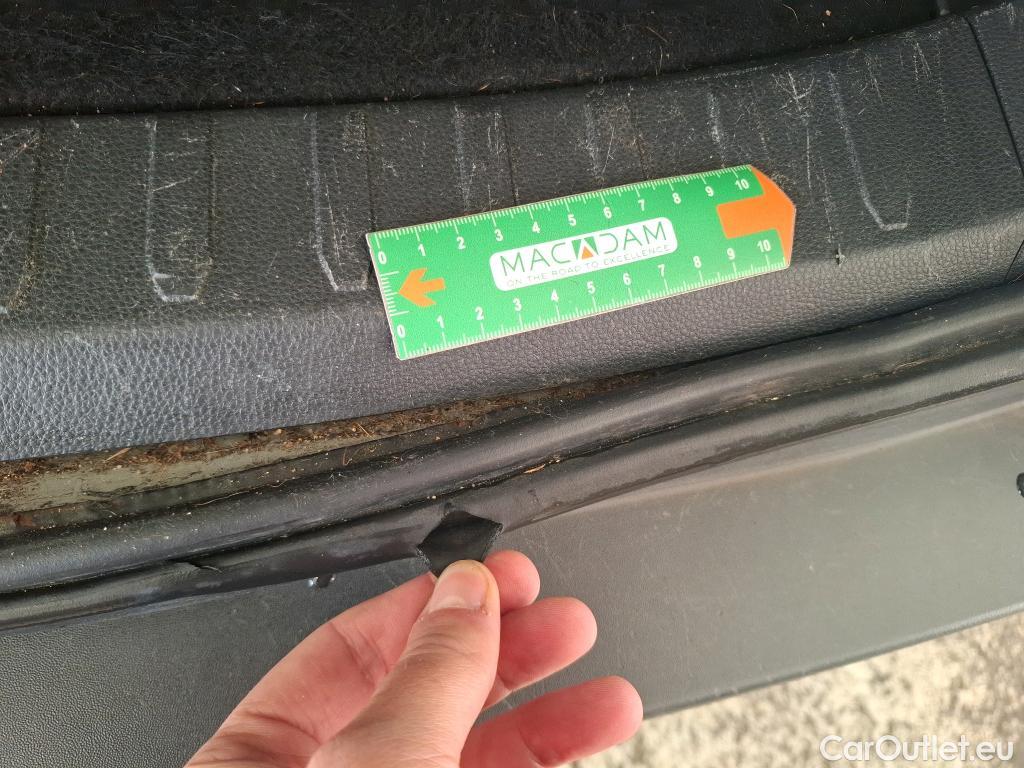  Toyota  RAV4 TOYOTA  Hybride / 2018 / 5P / SUV 2WD 218ch Dynamic #24