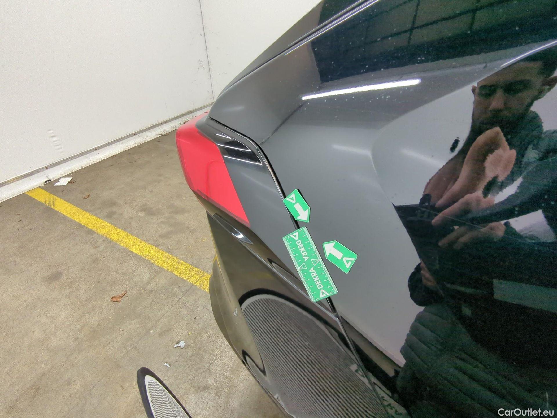  Toyota  RAV4 TOYOTA  Hybride / 2017 / 5P / SUV Hybride AWD 222ch Black Edition #29