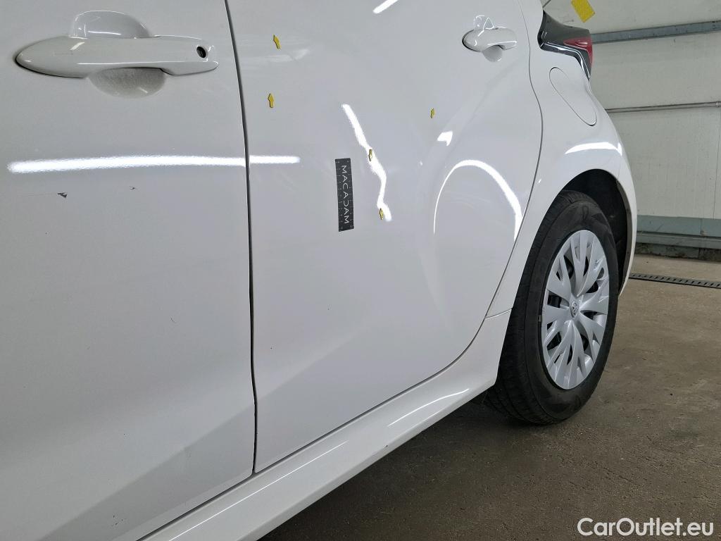  Toyota  Yaris TOYOTA  Hybride / 2019 / 5P / Berline Hybride 116h Dynamic Business Beyond Zer #66