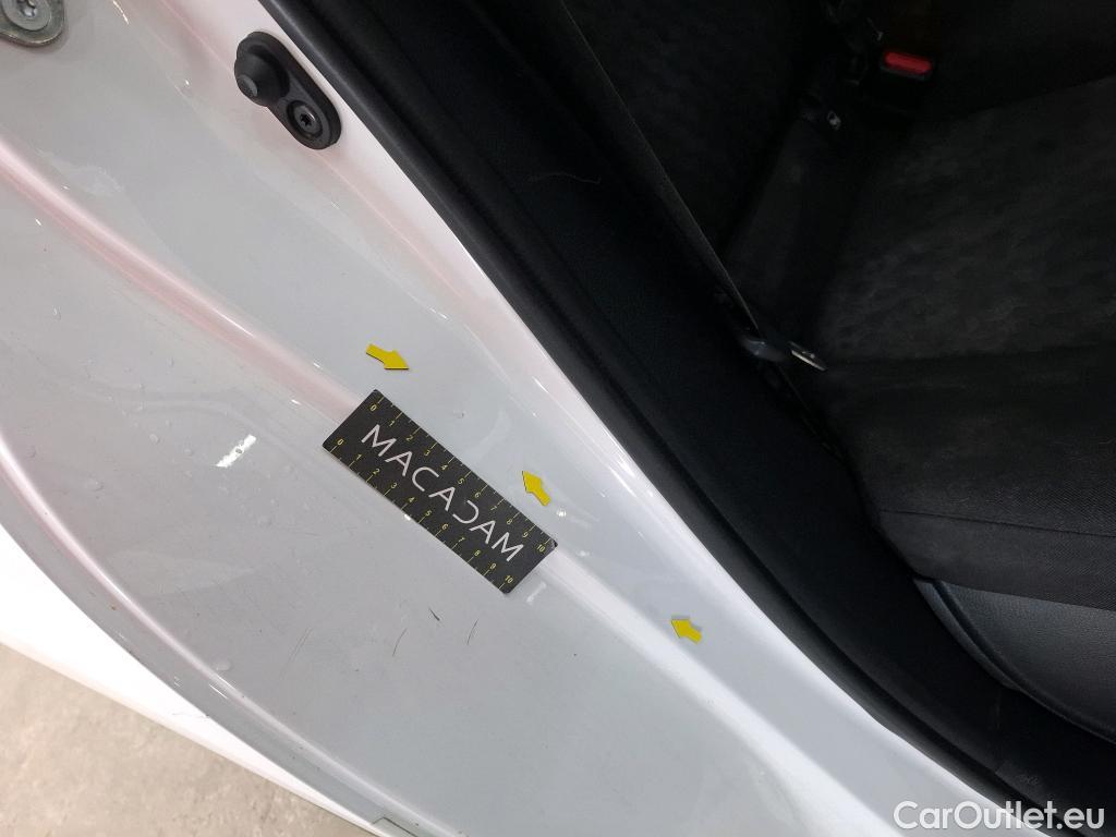  Toyota  Yaris TOYOTA  Hybride / 2019 / 5P / Berline Hybride 116h Dynamic Business Beyond Zer #41