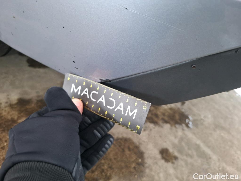  Audi  A3 AUDI  Sportback / 2016 / 5P / Berline 35 TFSI 150 COD S TRONIC DESIGN LUXE #12