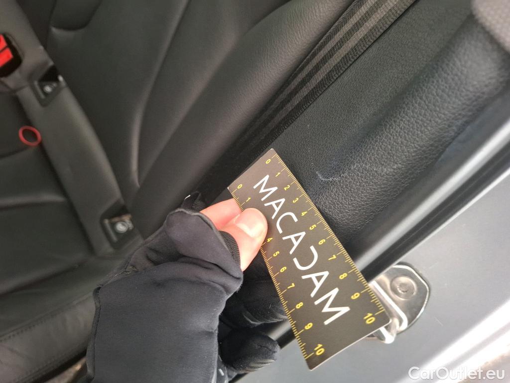  Audi  A3 AUDI  Sportback / 2016 / 5P / Berline 35 TFSI 150 COD S TRONIC DESIGN LUXE #48